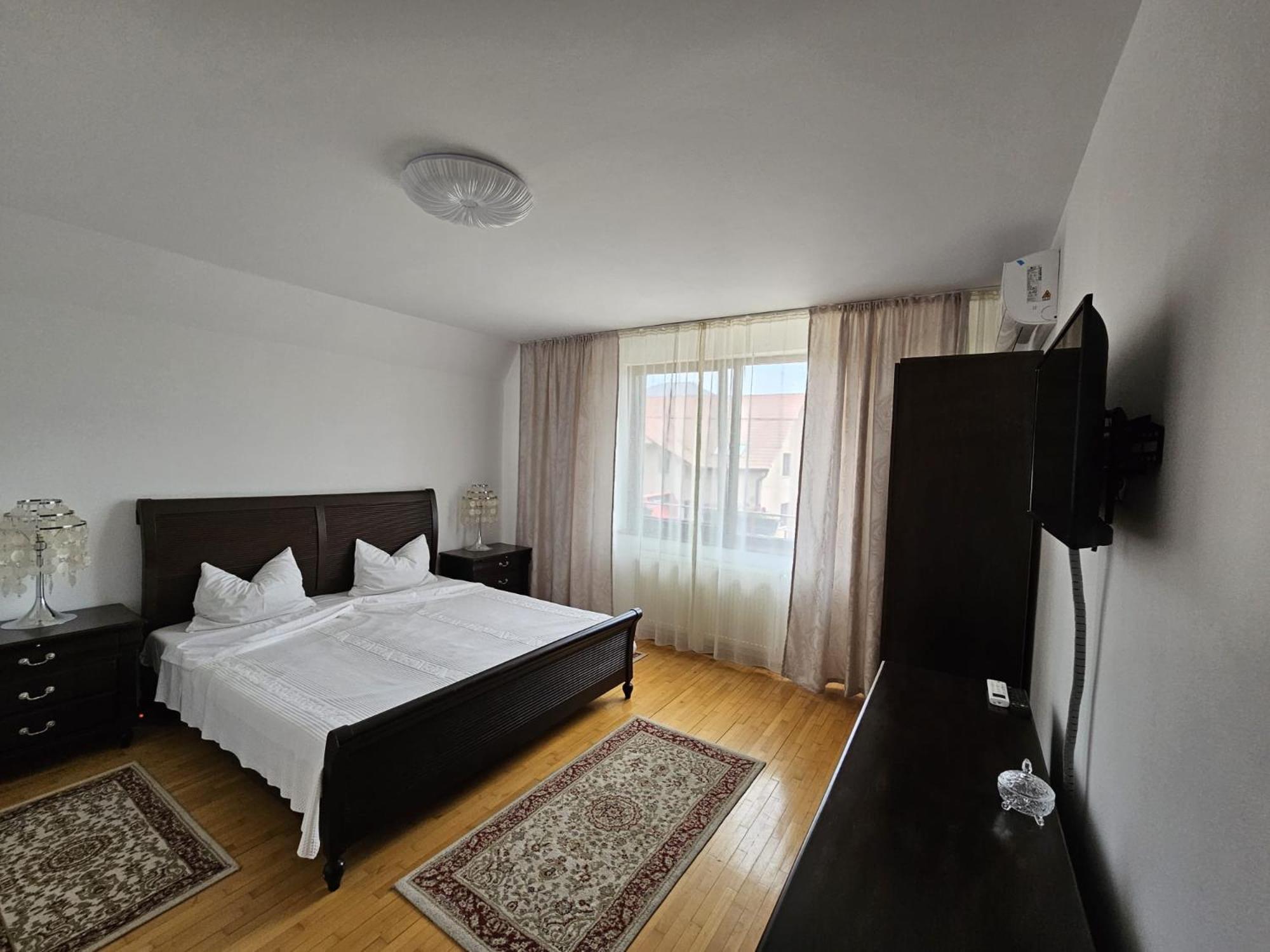 Vila De La Lugas Oradea Εξωτερικό φωτογραφία